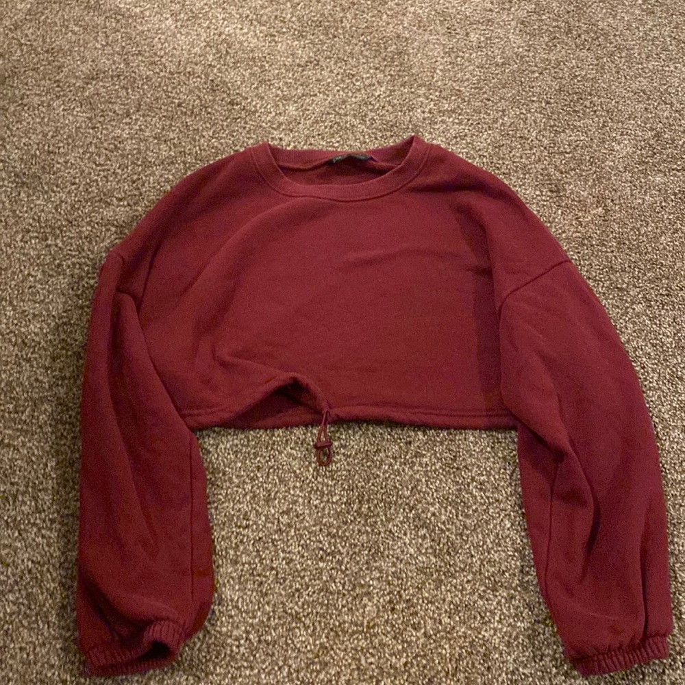 Maroon crop top with adjustable string around waist